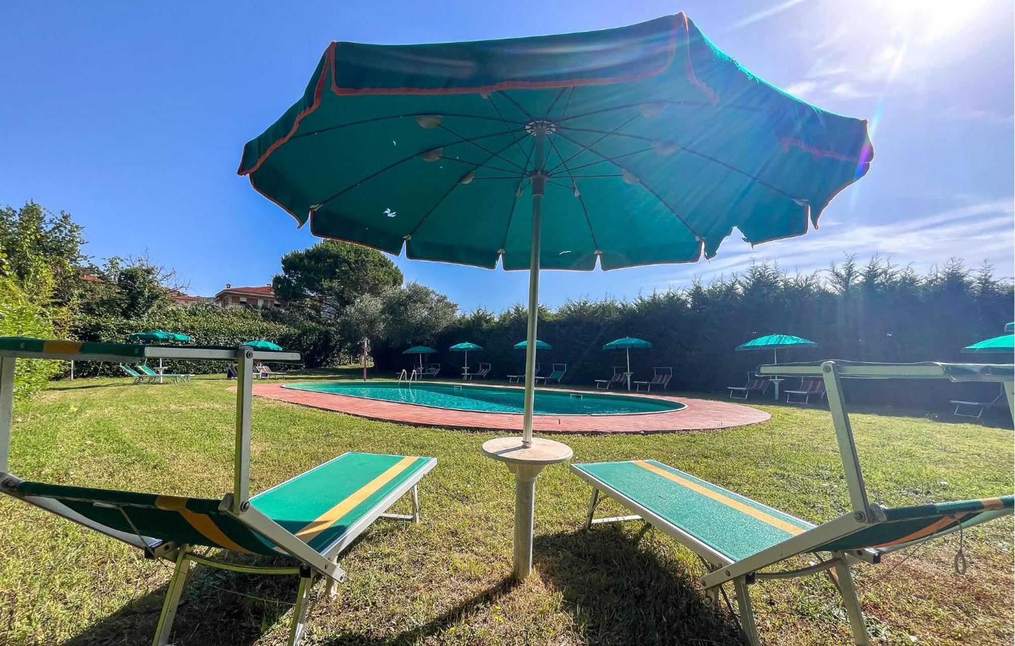 Nice Apartment In Tuoro Sul Trasimeno With Wifi Екстериор снимка